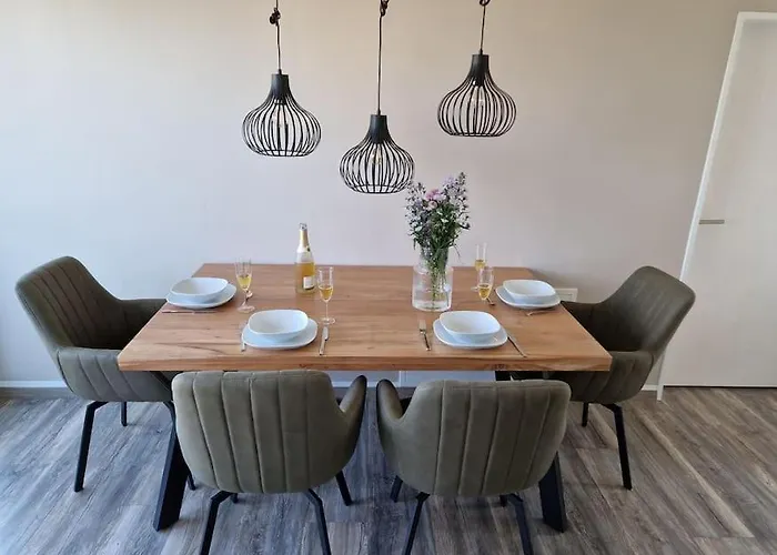 Moderne Wohnung In Zuelpich